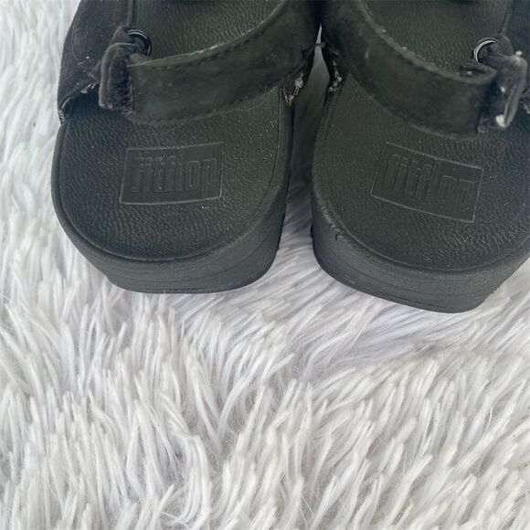 FitFlop Women's Black Suede Thong Sandals Floral Design Size 7 - Picture 6 of 8